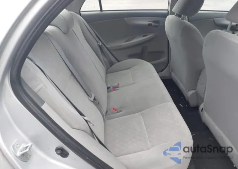 2009 Toyota Corolla Le z USA, uszkodzony, nr VIN JTDBL40E299056338